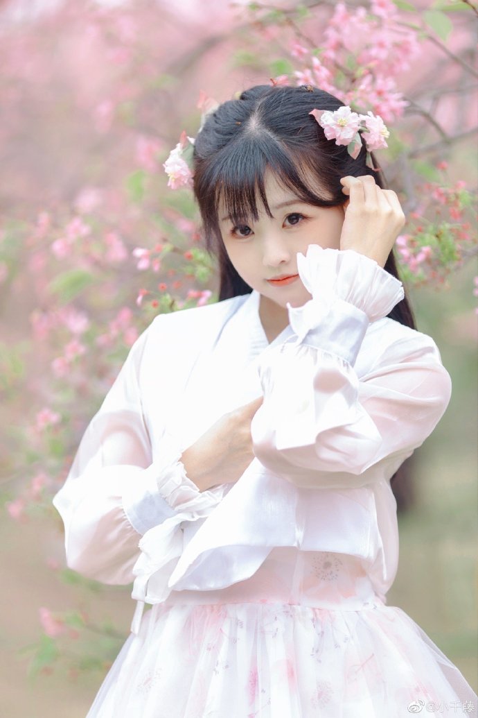 制服·高清整话特辑 第4页